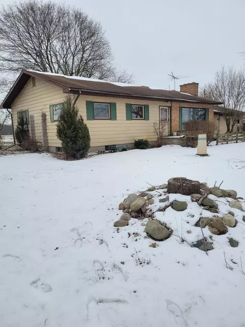 9451 W Harrison, Sumner, MI 48889 photo 7