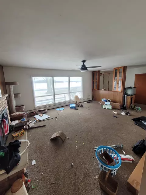 9451 W Harrison, Sumner, MI 48889 photo 2