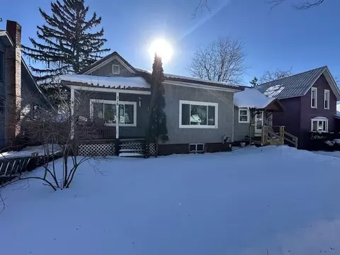 218 Evart, Cadillac, MI 49601