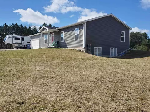 1025 Pyrenees, Lake Isabella, MI 48893