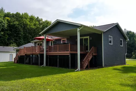 Exterior - 4242 S Wise, Shepherd, MI 48883 photo 5 of 14