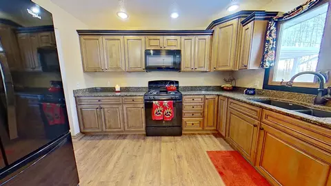Kitchen - 4242 S Wise, Shepherd, MI 48883 photo 1 of 2