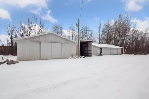 Exterior - 4271 S Fox, Remus, MI 49340 photo 15 of 17