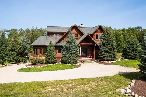 509 N Advance, Boyne City, MI 49712