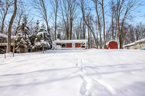 4307 E Shr, Grawn, MI 49637 photo 5