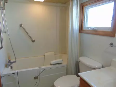 126 S Gwinner, Ithaca, MI 48847 photo 24