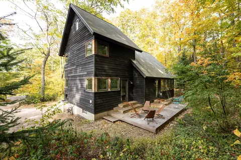 2360 N Lake Leelanau, Lake Leelanau, MI 49653