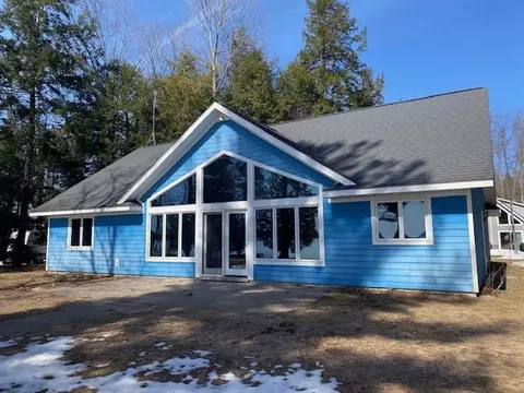 8501 Strawberry Pt #LOT : 4, Grawn, MI 49637