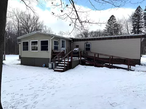 10202 E Pickard, Mount Pleasant, MI 48858