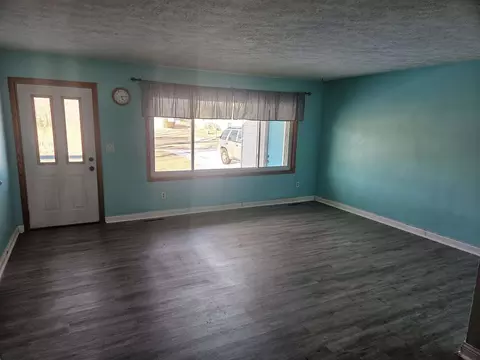 380 E Central, Shepherd, MI 48883 photo 8