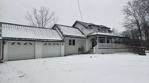 10331 W Buchanan, Sumner, MI 48889 photo 22