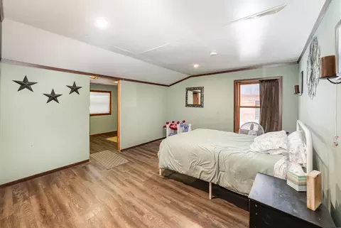 10331 W Buchanan, Sumner, MI 48889 photo 8