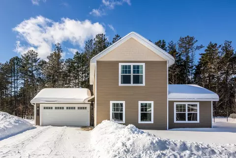 2076 Woodside Trl, Traverse City, MI 49685