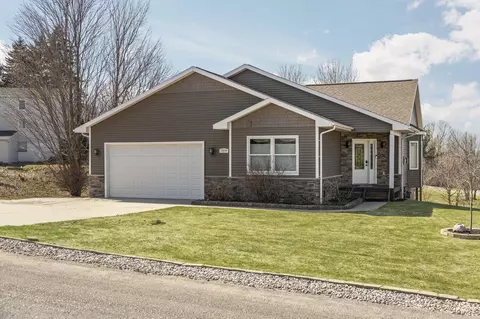 7277 E Leelanau Hls, Traverse City, MI 49684