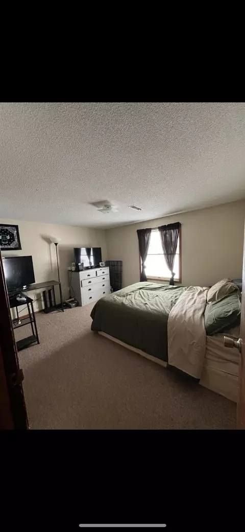 Bedroom - 1016 S Huron, Kawkawlin, MI 48631 photo 3 of 3