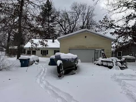 6692 Sawmill, Harrison, MI 48625