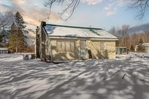 2845 N Luce, Alma, MI 48801