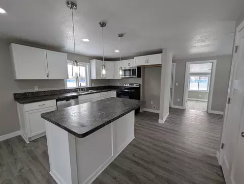 Kitchen - 200 E State, Whittemore, MI 48770 photo 2 of 5