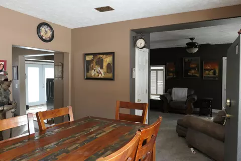 Dining - 502 N Maple, Ithaca, MI 48847 photo 3 of 3