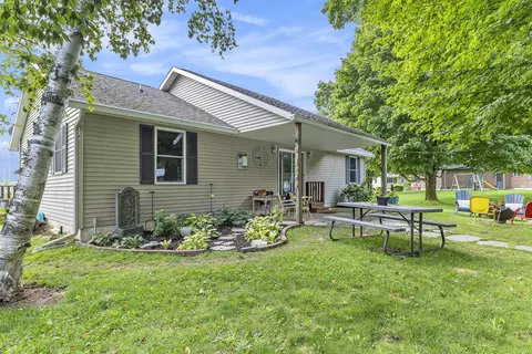 9531 Sunrise, Mesick, MI 49668