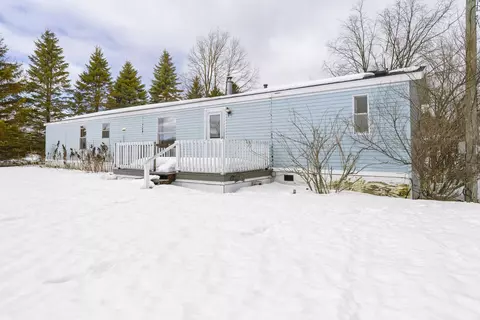 7695 Hoadley, Benzonia, MI 49616