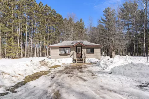 4411 N 13, Mesick, MI 49668