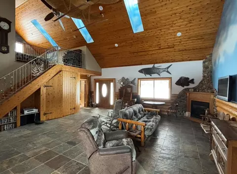 6345 E Jordan, Ellsworth, MI 49729 photo 2