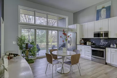 8900 Manhattan N UNIT A, Traverse City, MI 49684