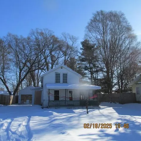 702 N Cooley, Mount Pleasant, MI 48858