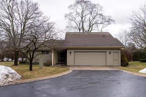 300 Russell #8 : 8, Mount Pleasant, MI 48858