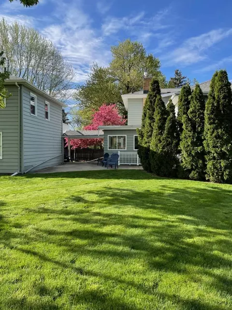 Exterior - 1203 E High, Mount Pleasant, MI 48858 photo 4 of 5