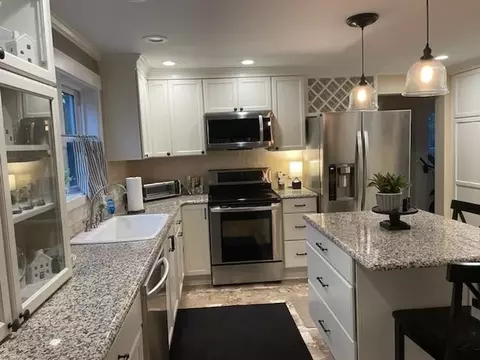 Kitchen - 1203 E High, Mount Pleasant, MI 48858 photo 1 of 2