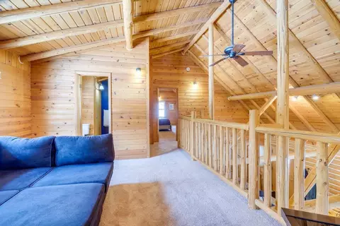Entry Way - 5452 Karlin, Interlochen, MI 49643 photo 2 of 2