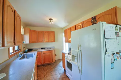 11669 W County Line, Blanchard, MI 49310 photo 10