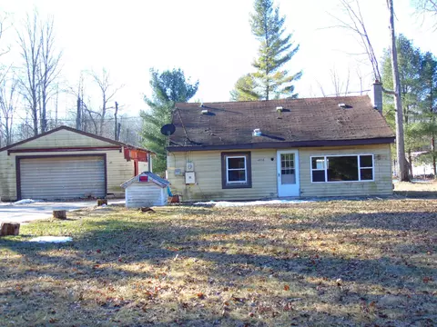 1858 3rd, Prescott, MI 48756