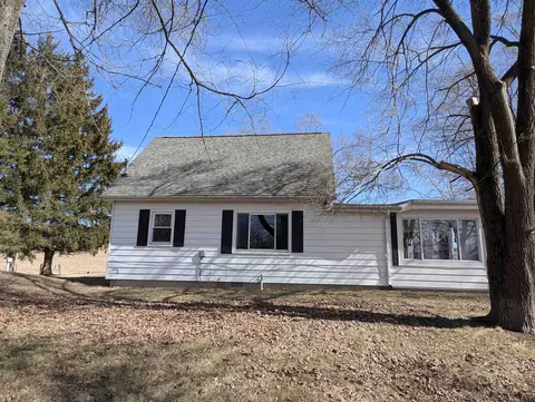 5401 E Surrey, Clare, MI 48617 photo 3