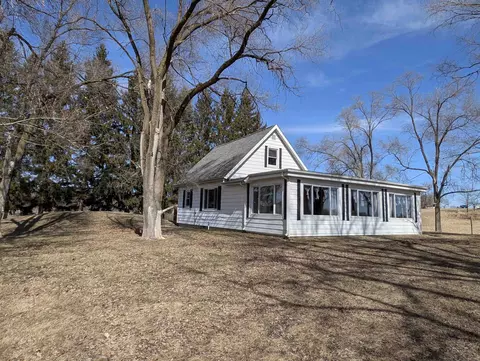 5401 E Surrey, Clare, MI 48617 photo 4