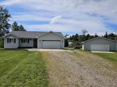 711 Sawyer, East Tawas, MI 48730