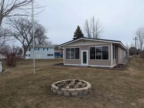 1656 Riverside, Au Gres, MI 48703