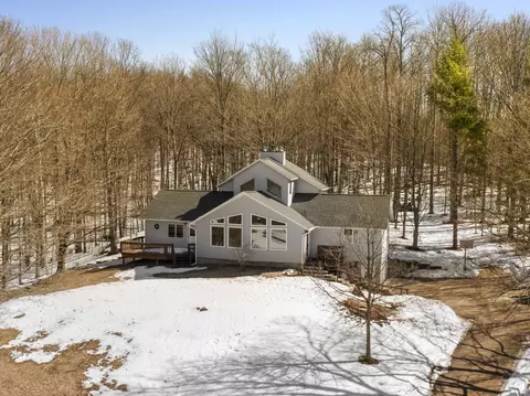 3687 Blueberry, Honor, MI 49640
