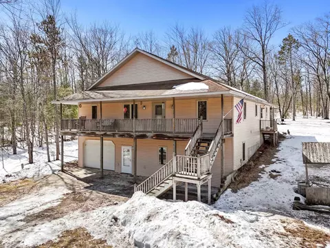 6224 S Seeley, Cadillac, MI 49601