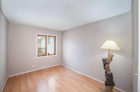Bedroom - 618 S Jeffery, Ithaca, MI 48847 photo 4 of 5