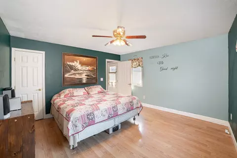 Bedroom - 618 S Jeffery, Ithaca, MI 48847 photo 1 of 5