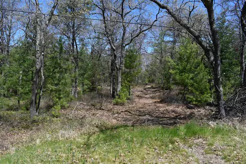 1815 N Us-23, East Tawas, MI 48730