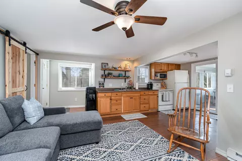 Living - 184 Campbell, Hale, MI 48739 photo 2 of 4