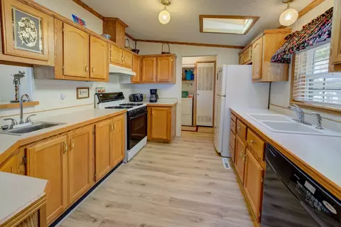 Kitchen - 8095 S Rustic #LOT : 7, Cedar, MI 49621 photo 1 of 5