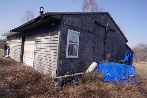 Exterior - 1758 Manor, Au Gres, MI 48703 photo 5 of 15