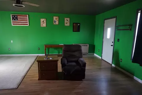 Living - 1758 Manor, Au Gres, MI 48703 photo 2 of 7