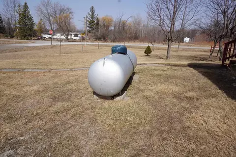 Exterior - 1758 Manor, Au Gres, MI 48703 photo 6 of 15