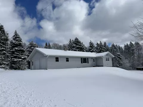 793 Eden Hl #LOT : 13+, Beulah, MI 49617